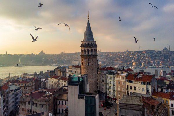 Yeni İlin ilk günü İstanbul-da!