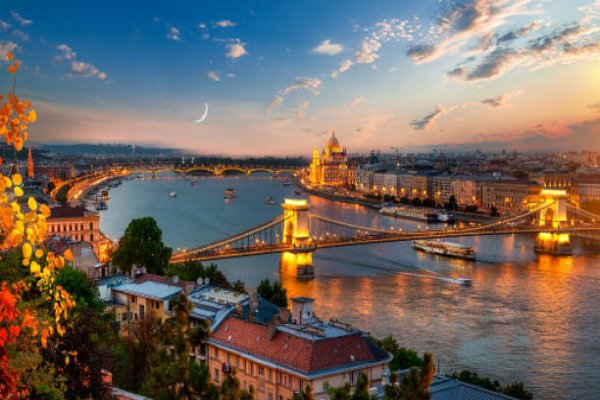 Avropanın füsunkar şəhərlərindən biri- Budapeşt !